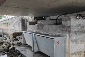 旋轉(zhuǎn)堰門 液動旋轉(zhuǎn)堰(閘)門